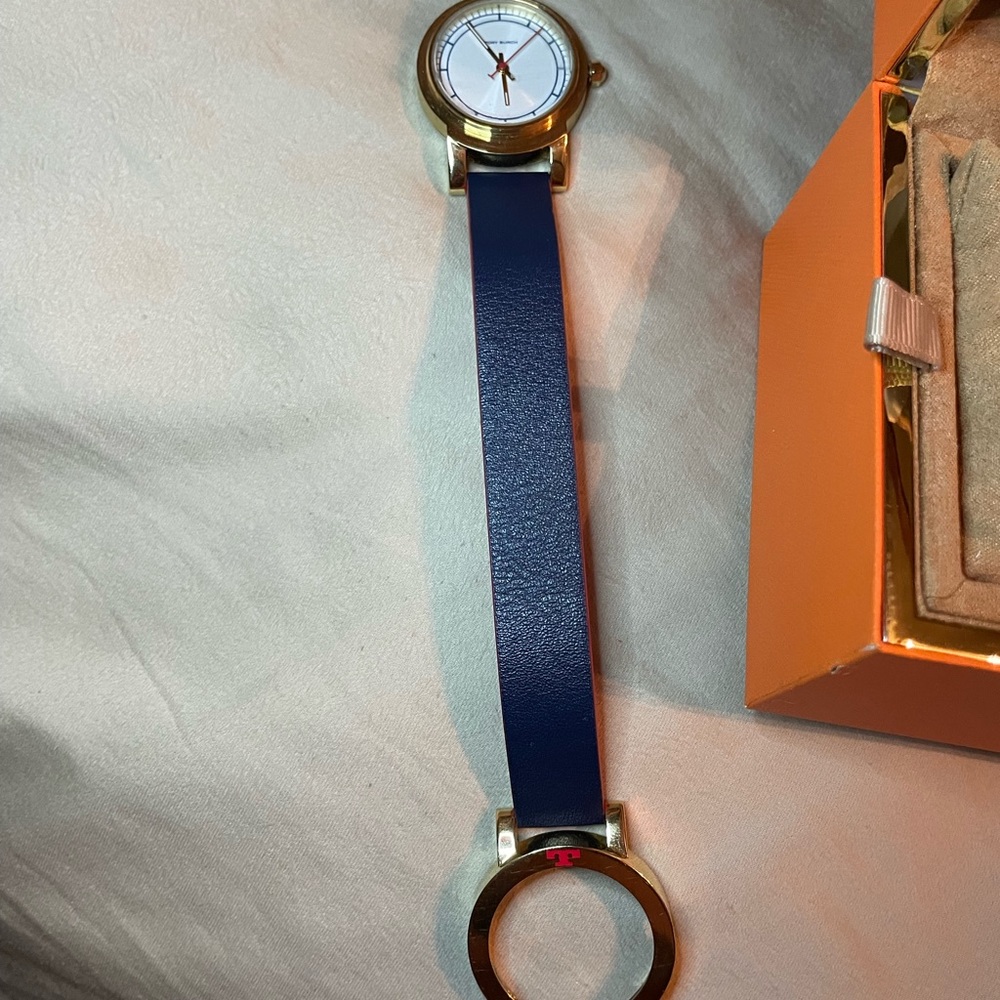 ♥️💙Tory Burch Watch💙♥️ - Picture 2 of 5